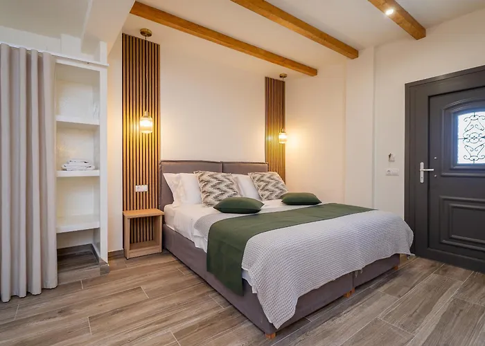 Sithonia Blue Aparthotel