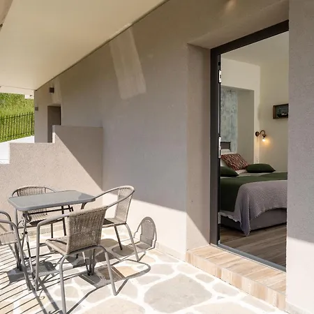 Sithonia Blue Aparthotel