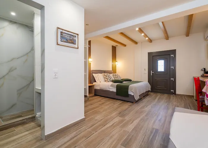 Sithonia Blue Néos Marmarás